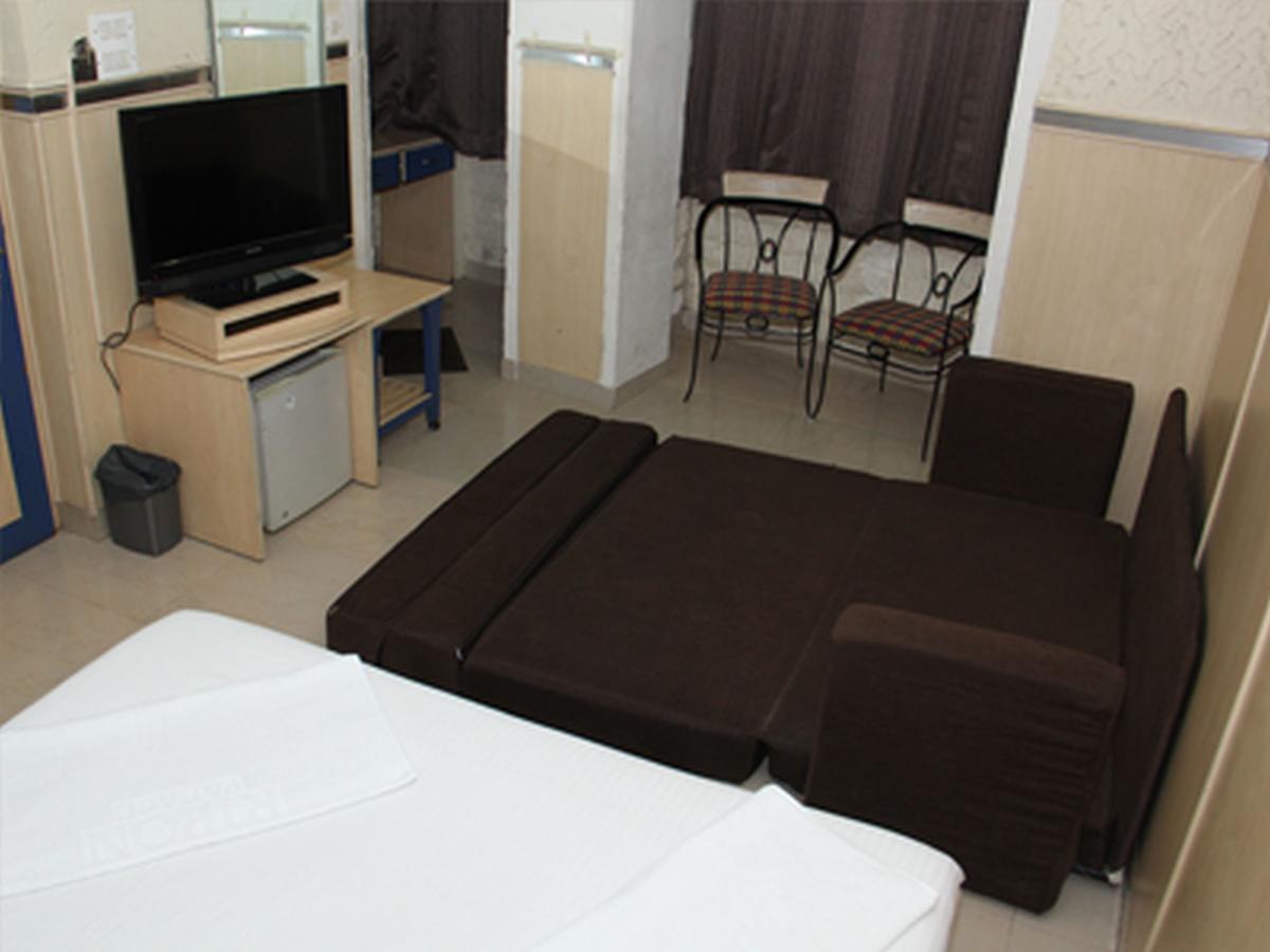 Hotel Ripon Palace Mumbai Exterior photo