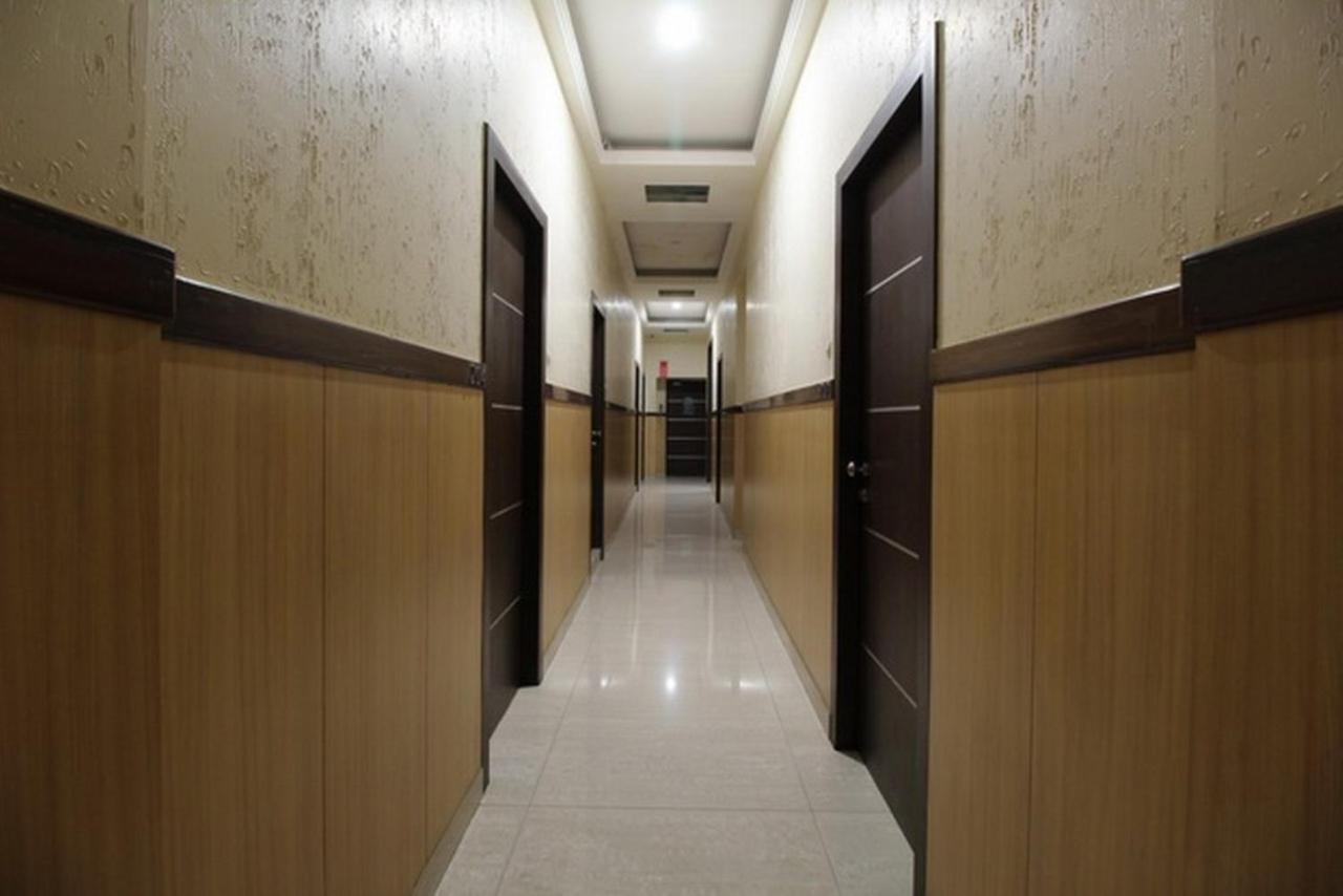 Hotel Ripon Palace Mumbai Exterior photo